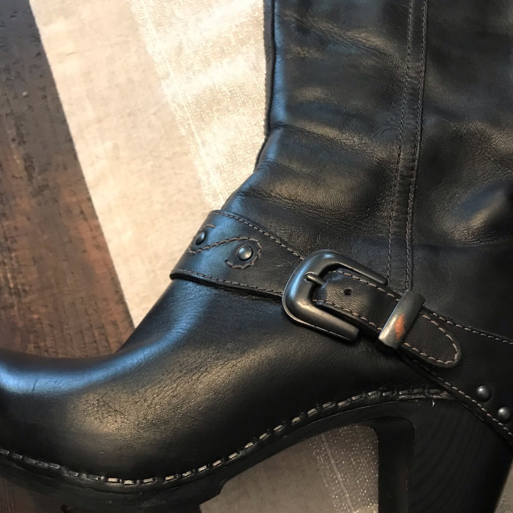 Dansko Rylan Boots - Picture 2 of 5